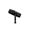 Micrófono Shure MV7+-K dinámico con Patrón Polar Cardioide, perfecto para captar voz en un estudio de audio