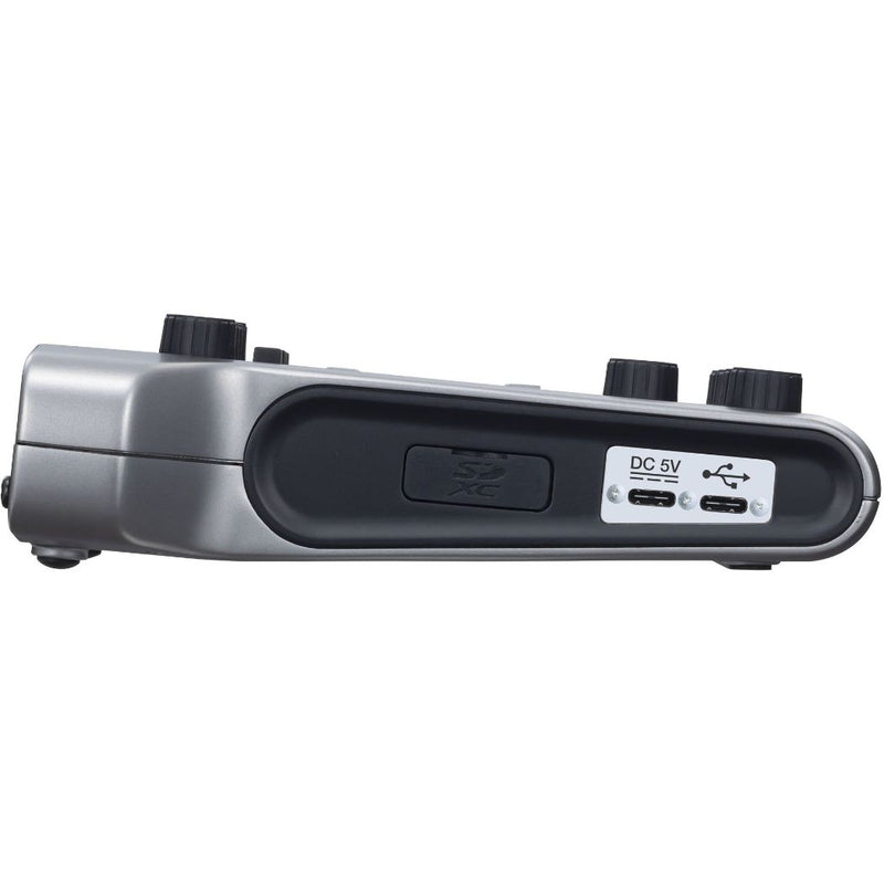 Grabadora de Audio ZOOM P4 4 entradas XLR 4 Salidas audífonos SDXC de hasta 512 GB