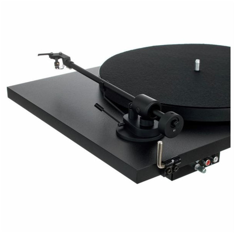 Tornamesa PRO-JECT PRIMARY-B, RCA, 127V, Velocidad 33-45, Ortofon OM